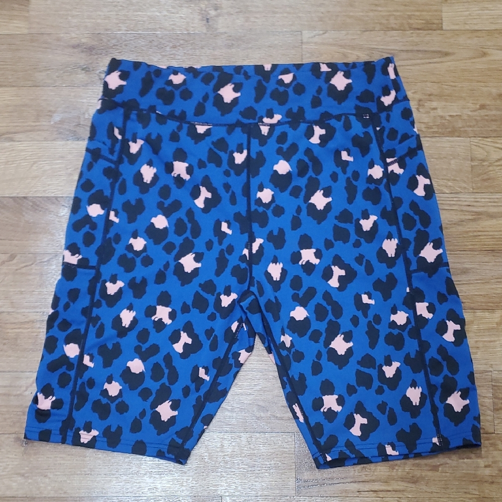 Vibrant Blue and Pink Leopard Print Women's Athletic Shorts Stretch
